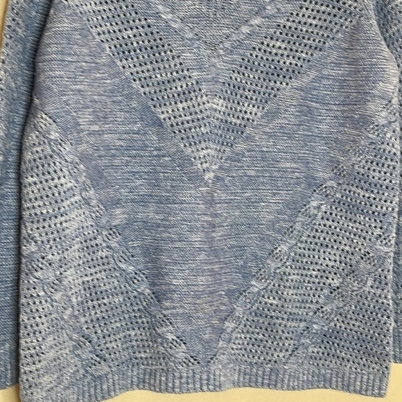 Chico's Blue Cable Knit Cotton Blend V-Neck Size Large (2) - Picture 3 of 5
